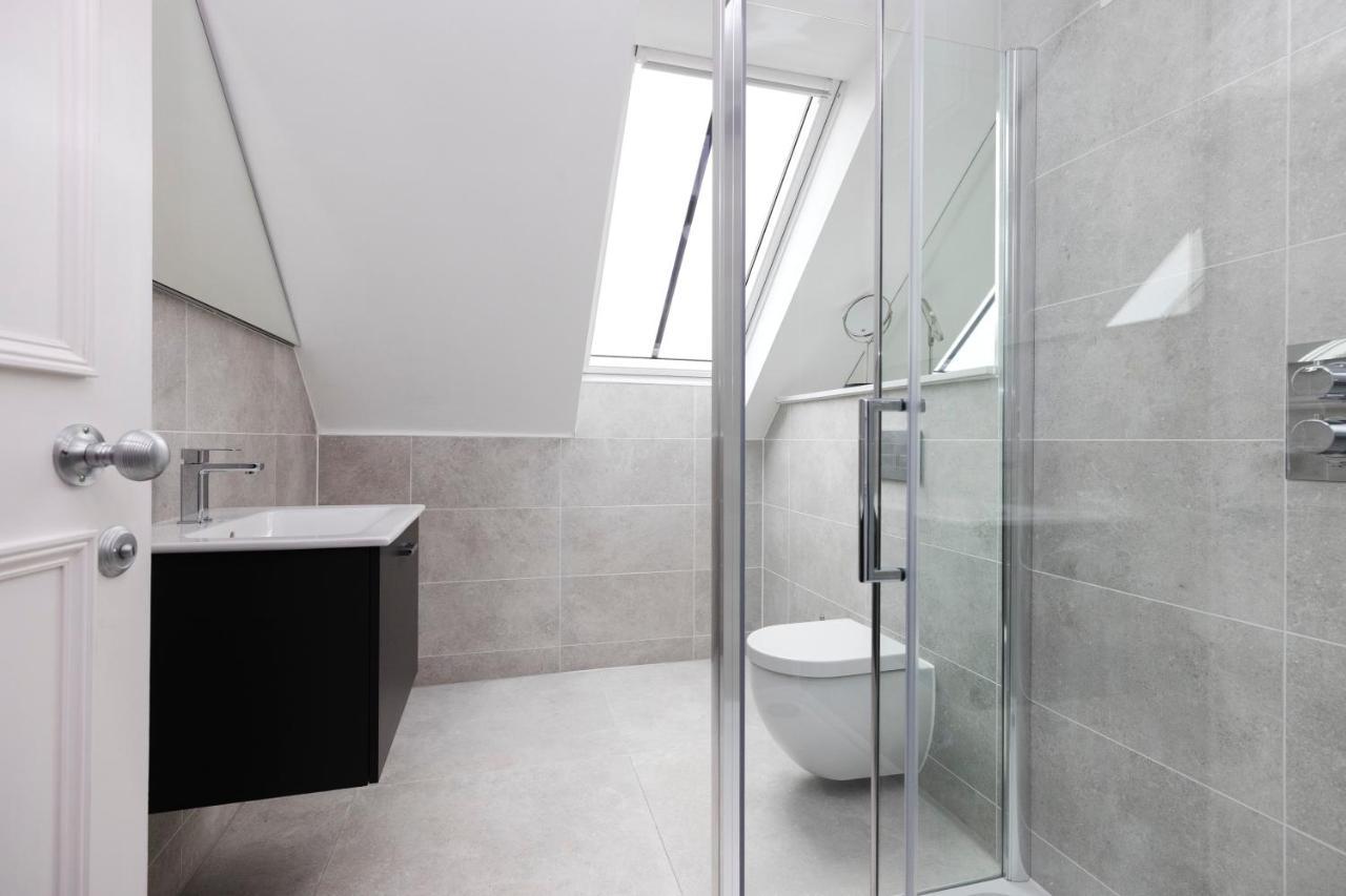 Altido Gorgeous Flat Overlooking Edinburgh Castle Exterior foto