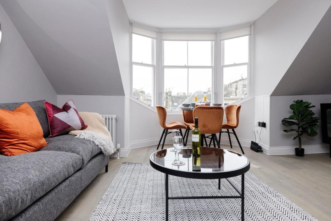 Altido Gorgeous Flat Overlooking Edinburgh Castle Exterior foto