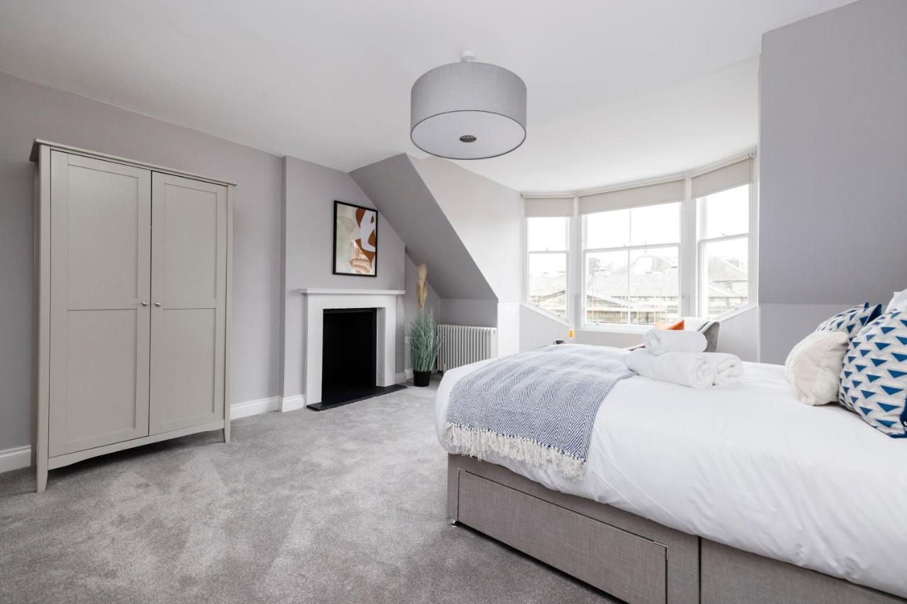 Altido Gorgeous Flat Overlooking Edinburgh Castle Exterior foto