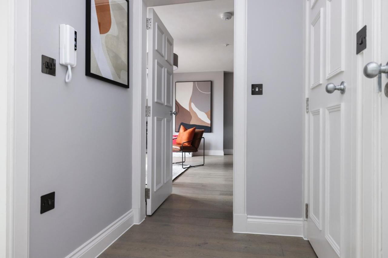 Altido Gorgeous Flat Overlooking Edinburgh Castle Exterior foto