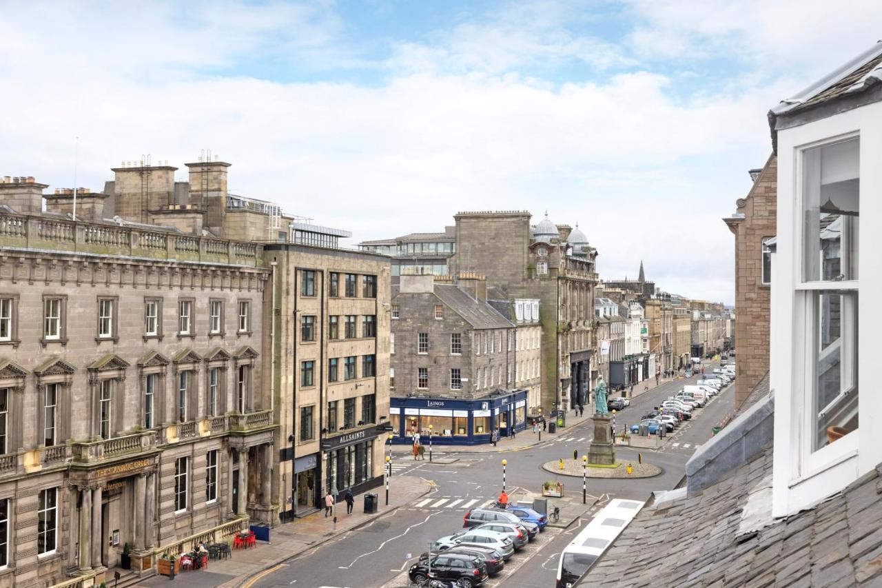 Altido Gorgeous Flat Overlooking Edinburgh Castle Exterior foto