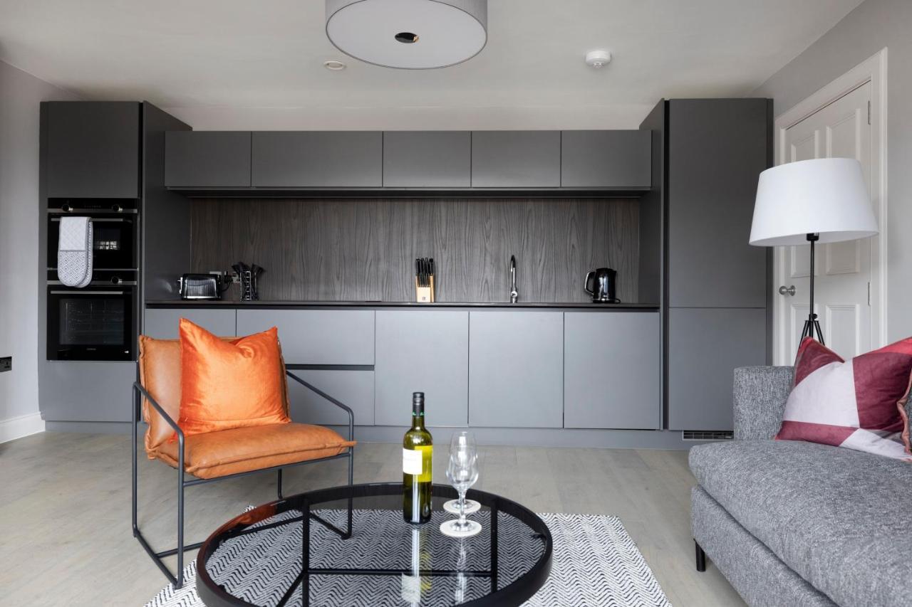 Altido Gorgeous Flat Overlooking Edinburgh Castle Exterior foto
